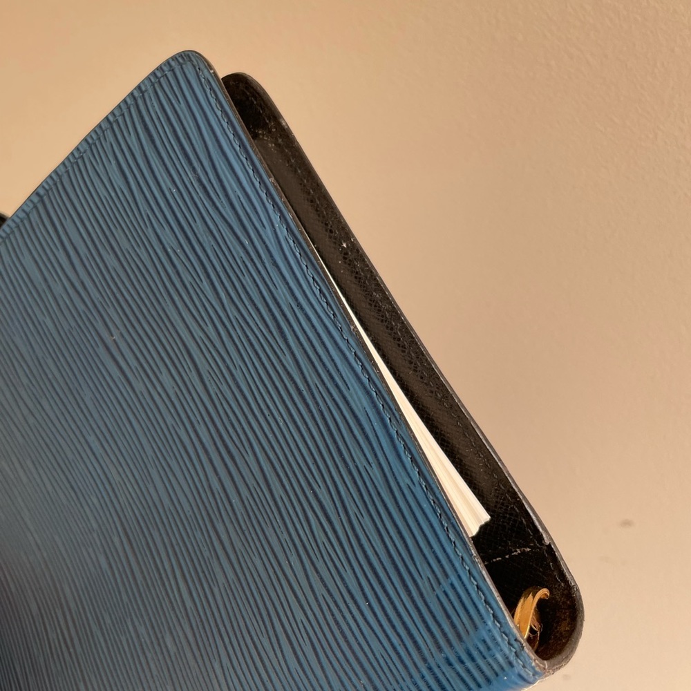 Authentic Louis Vuitton Agenda MM blue Epi - Picture 8 of 15